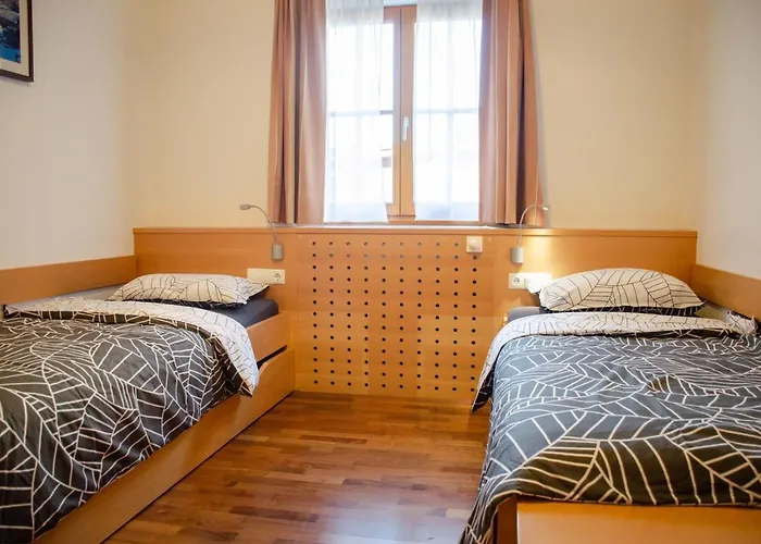 Luxury Apartments Prezin