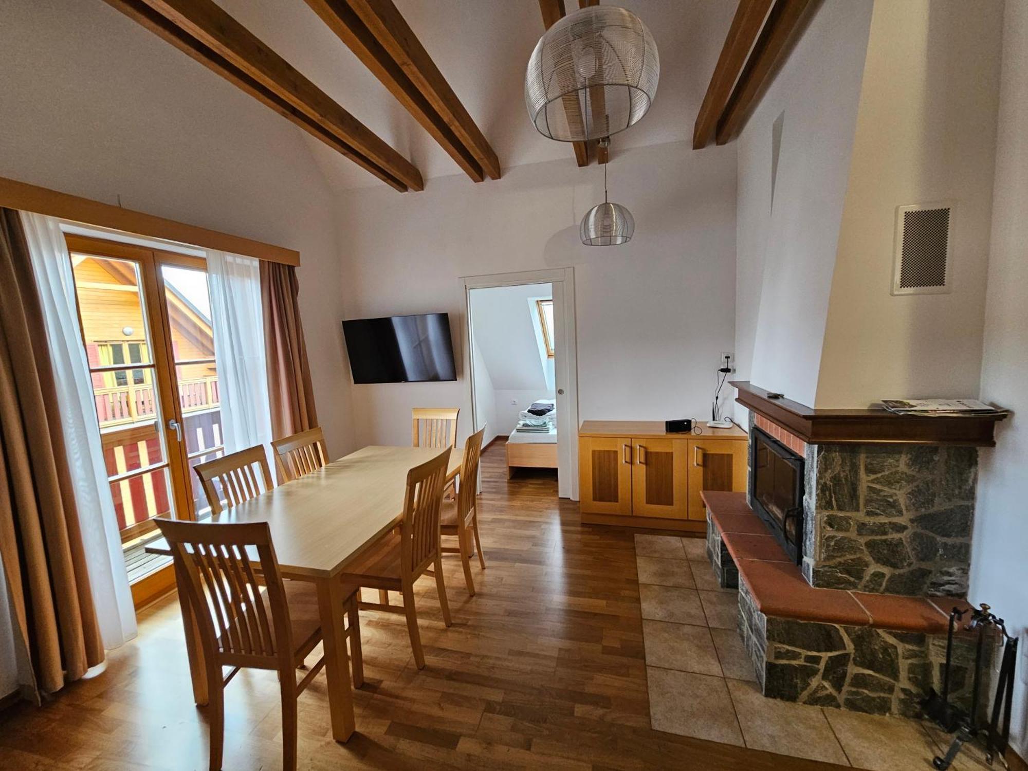 Luxury Prezin Apartment Hočko Pohorje